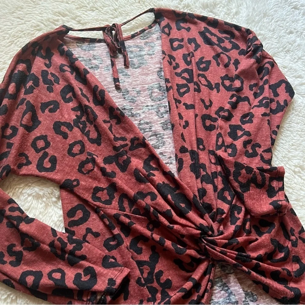 Lovely Melody Red Leopard Printed Cutout Back Sweater